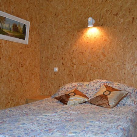 Chalet En Pleine Nature A Orsennes Avec Etang A Proximite, Ideal Pour 6 Personnes Et Animaux Admis - Fr-1-591-170 Екстер'єр фото